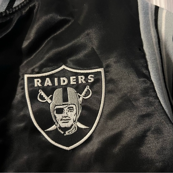 Starters Raiders Jacket - Picture 4 of 10